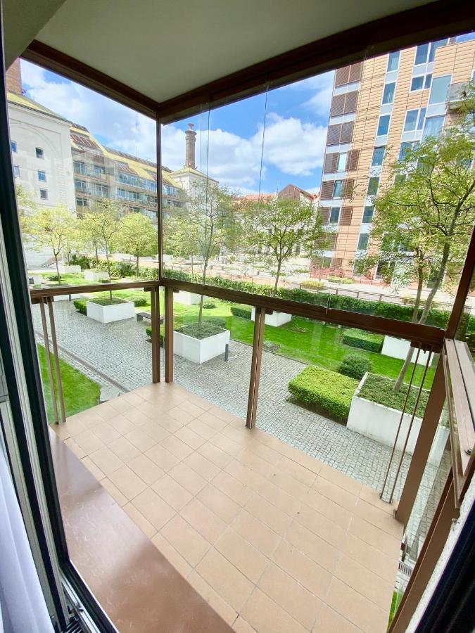 Apartment Korunni Dvur, 2 Free Parkings Praga Exterior foto